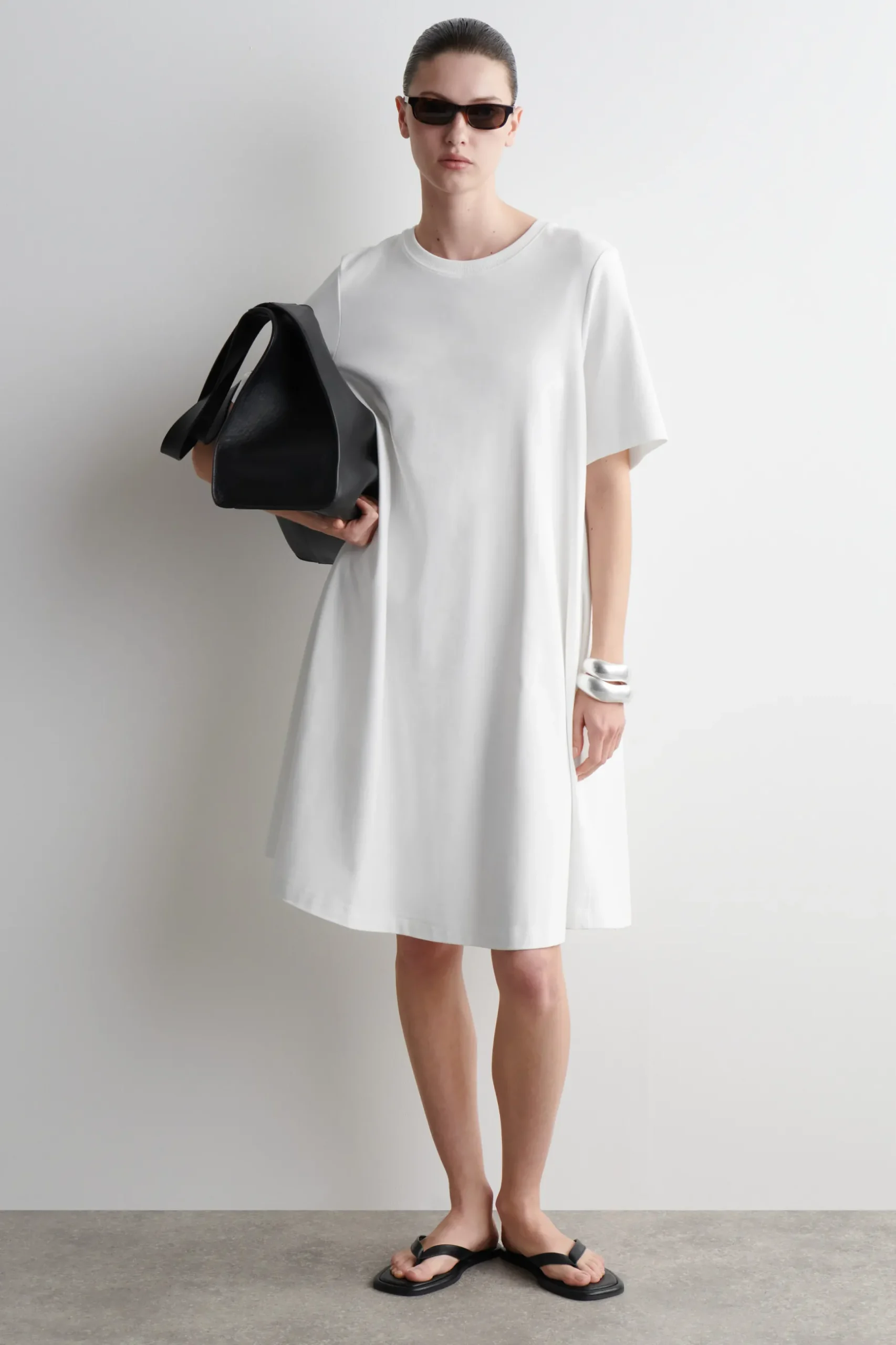 Sale COS TRAPEZOWA SUKIENKA T-SHIRTOWA MINI