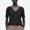 New COS T-SHIRT 24/7 Z DEKOLTEM W SEREK – REGULAR FIT