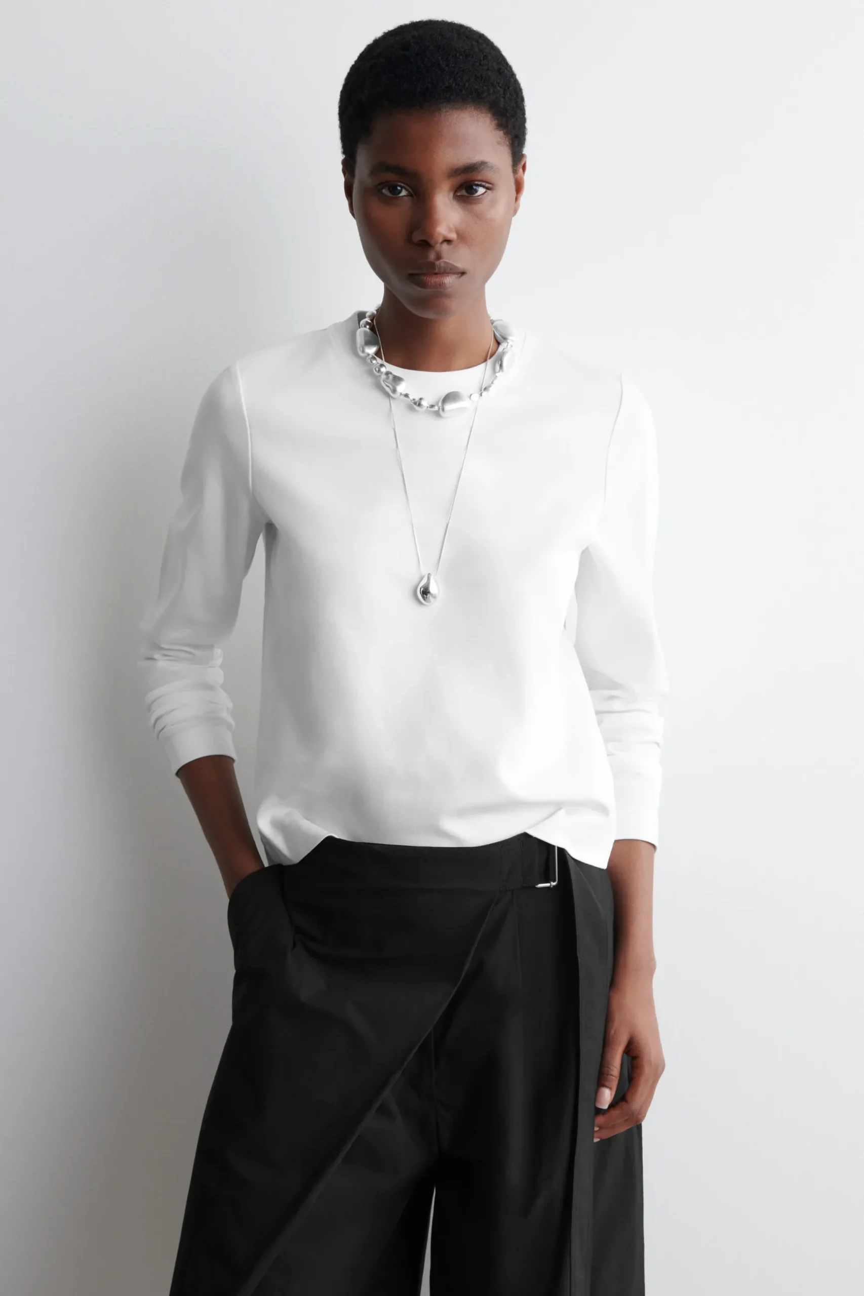 Discount COS T-SHIRT Z DŁUGIM RĘKAWEM CLEAN CUT – REGULAR FIT