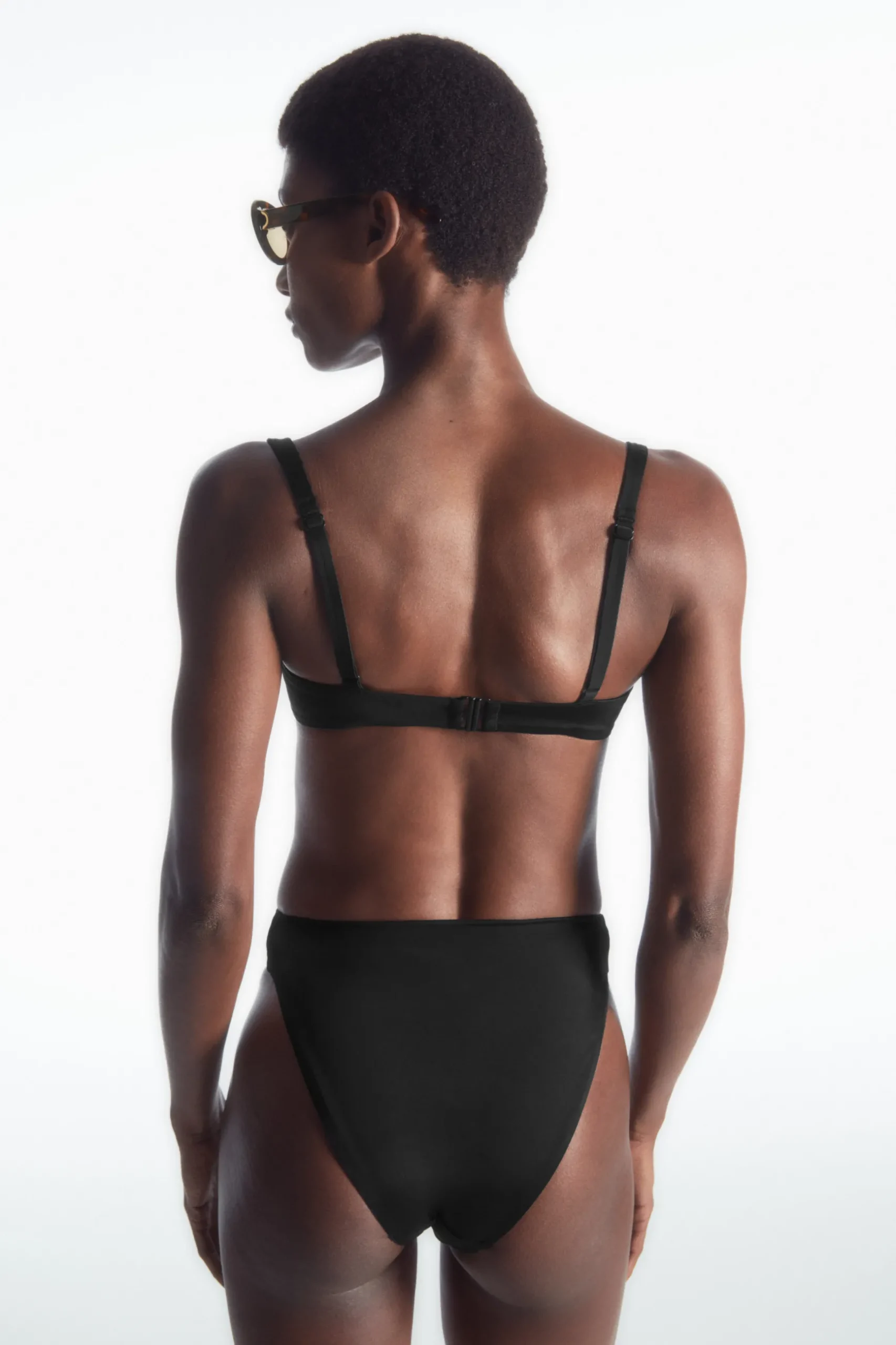 Discount COS USZTYWNIANY STANIK OD BIKINI TYPU BALCONETTE