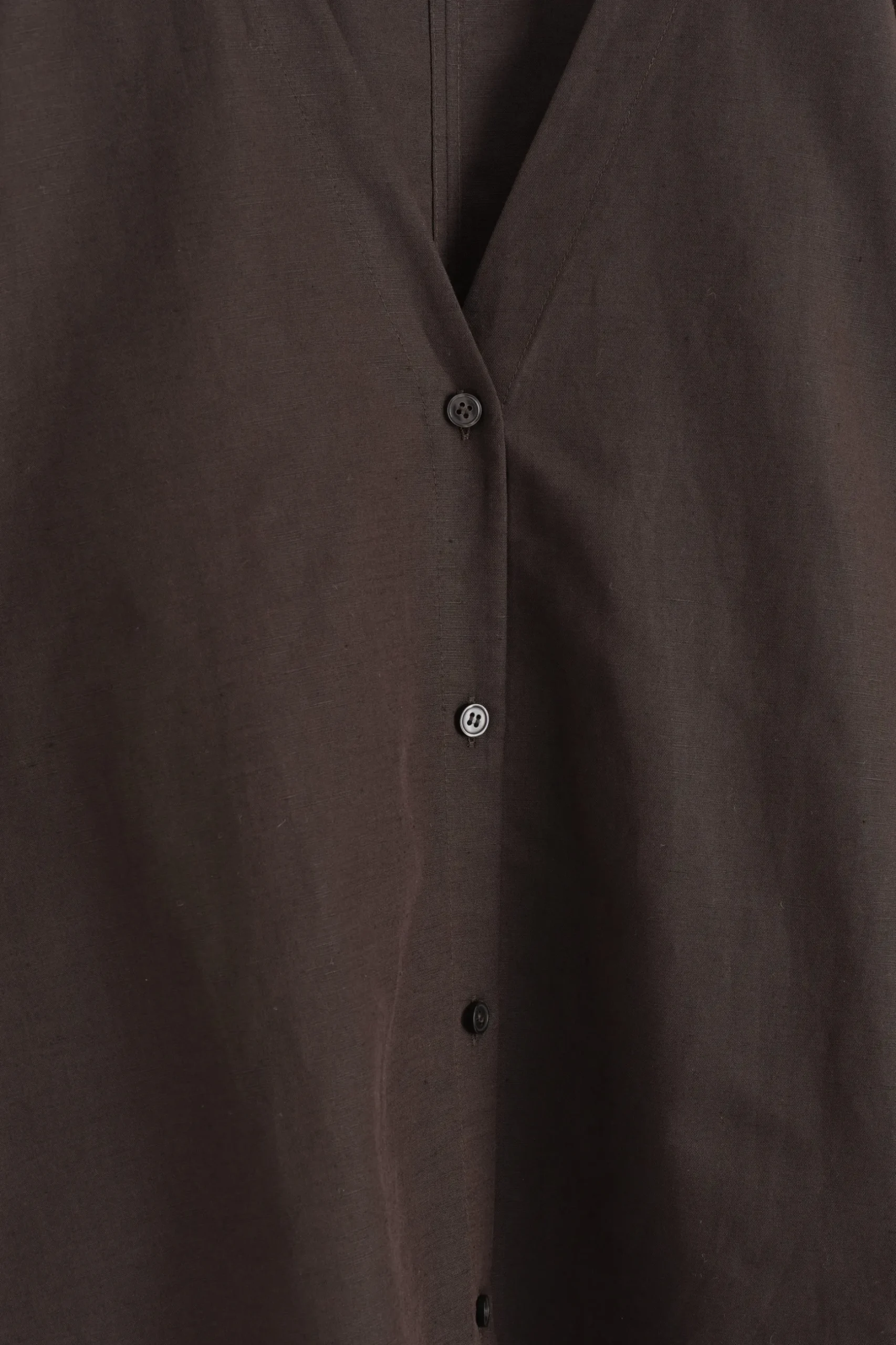 Outlet COS VNECK LINENCOTTON SHIRT
