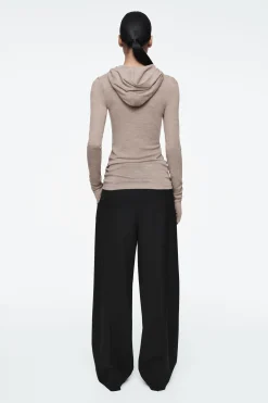 Fashion COS WEŁNIANA BLUZA Z KAPTUREM O WĄSKIM KROJU