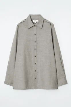 Fashion COS WEŁNIANA KOSZULA Z PAGONAMI – REGULAR FIT