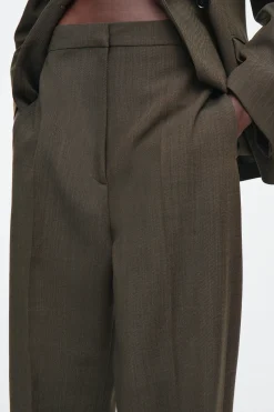 Online COS WEŁNIANE SPODNIE TYPU BARREL – RELAXED FIT