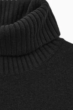 New COS WEŁNIANY SWETER OVERSIZE Z WYWIJANYM GOLFEM