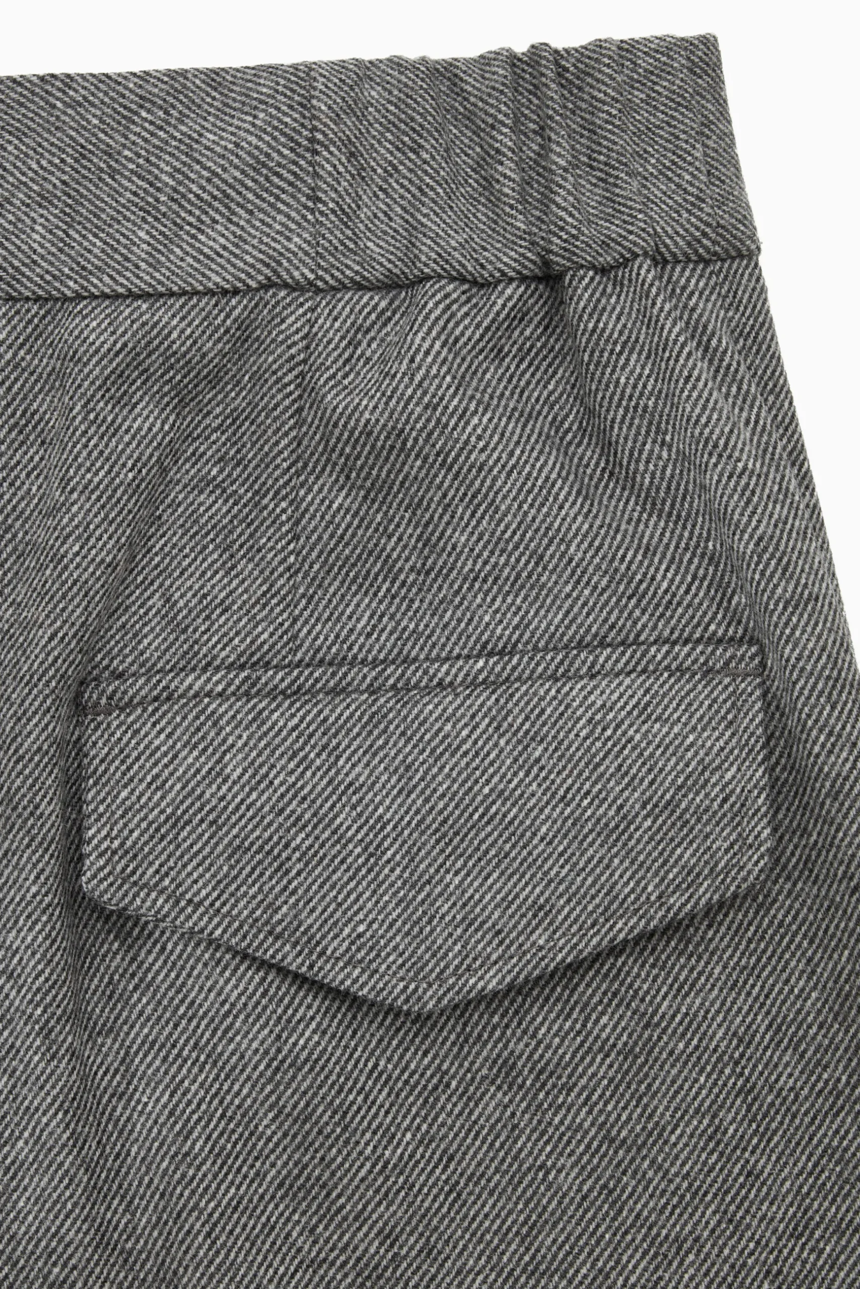 Discount COS WOOL CULOTTES