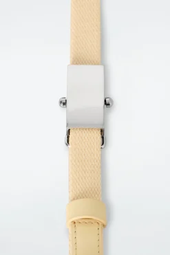 Outlet COS WĄSKI PASEK Bladożółty
