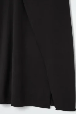 Outlet COS ZAKŁADANA DŻERSEJOWA SPÓDNICA MIDI