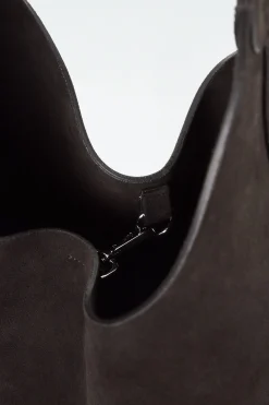 Online COS ZAMSZOWA TOREBKA „SERIF” TYPU TOTE Ciemnobrązowy