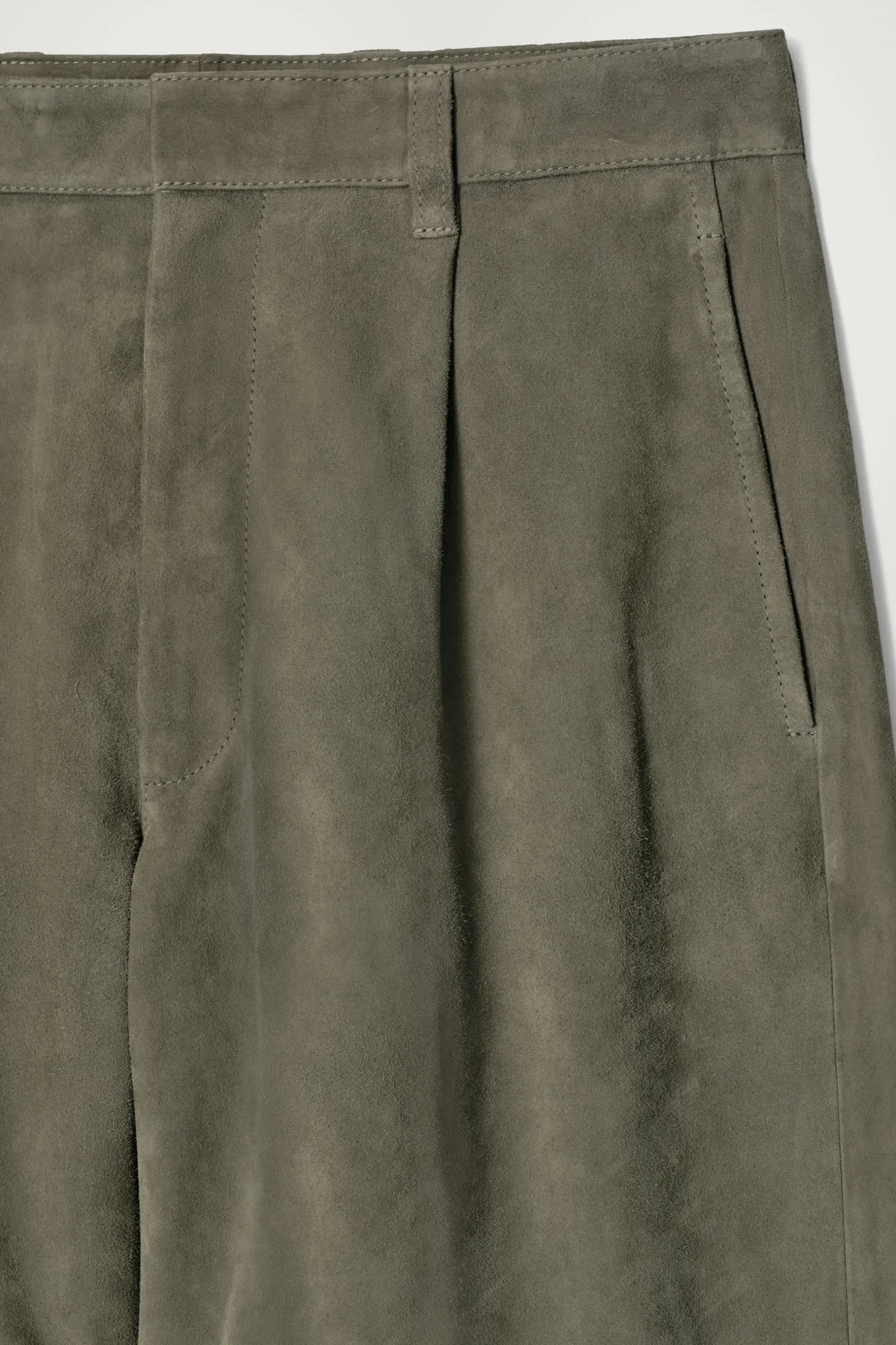 Best COS ZAMSZOWE SZORTY Khaki