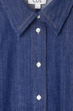 Outlet COS ZAOKRĄGLONA SZMIZJERKA JEANSOWA