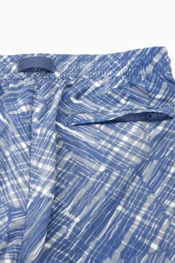Clearance COS ZWIJANE SZORTY KĄPIELOWE Z NADRUKIEM
