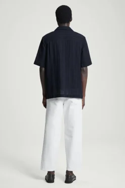 Sale COS ŻAKARDOWA KOSZULA Z KRÓTKIM RĘKAWEM – RELAXED FIT Granatowy