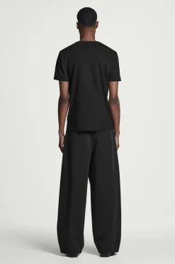 New COS BAWEŁNIANY T-SHIRT – REGULAR FIT Czarny