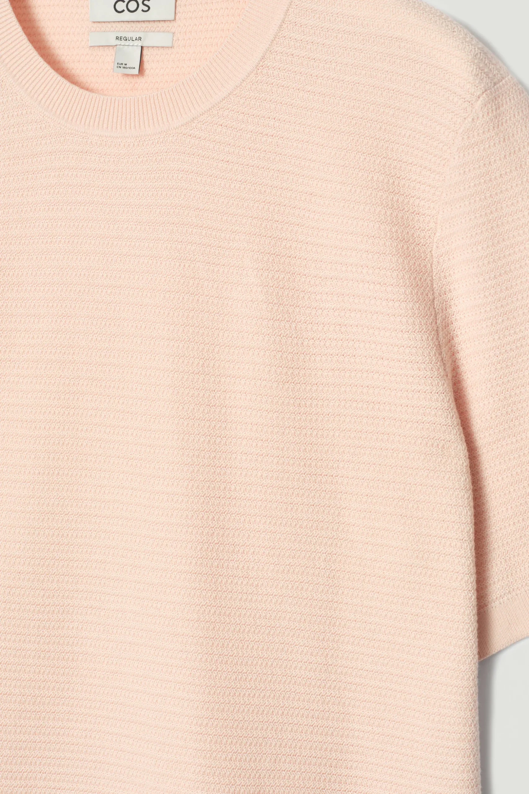Fashion COS BAWEŁNIANY T-SHIRT O STRUKTURALNYM SPLOCIE Morelowy