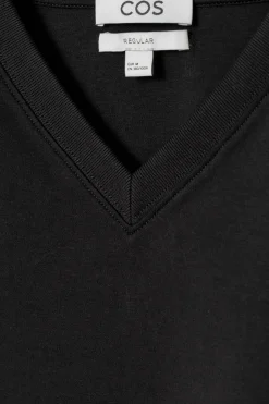 Best COS BAWEŁNIANY T-SHIRT Z DEKOLTEM W KSZTAŁCIE LITERY V Czarny