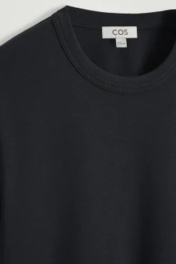 Sale COS BAWEŁNIANY T-SHIRT Z OKRĄGŁYM DEKOLTEM Granatowy
