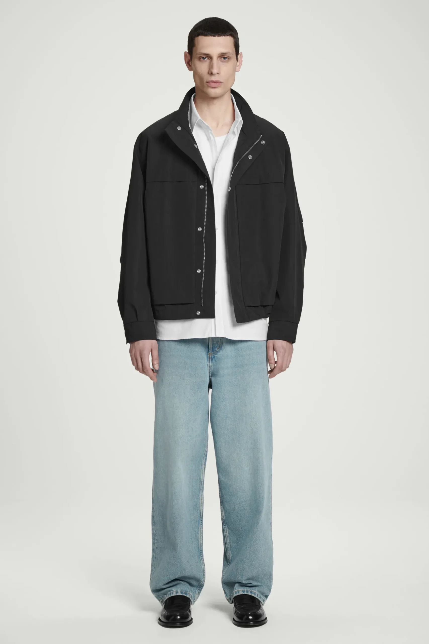 New COS BOMBERKA W STYLU UTILITY Z DIAGONALU Czarny
