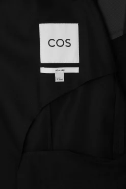 Sale COS DŁUGA JEDNORZĘDOWA MARYNARKA – RELAXED FIT Czarny