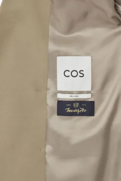 Outlet COS DWURZĘDOWA WEŁNIANA MARYNARKA Z PASKIEM Kamelowy