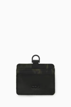 Sale COS ETUI NA KARTY W ZWIERZĘCY WZÓR Z ZAPIĘCIEM
