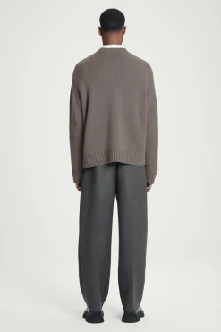 Sale COS GRUBY SWETER Z CZYSTEGO KASZMIRU Beżowy