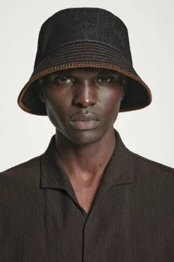 New COS JEANSOWY KAPELUSZ TYPU BUCKET Indygo