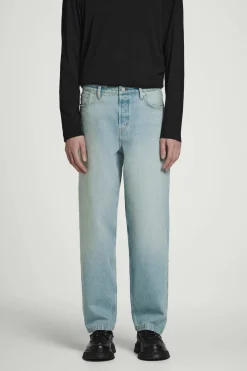 Fashion COS JEANSY „DOME” Z PROSTYMI NOGAWKAMI Jasnoniebieski