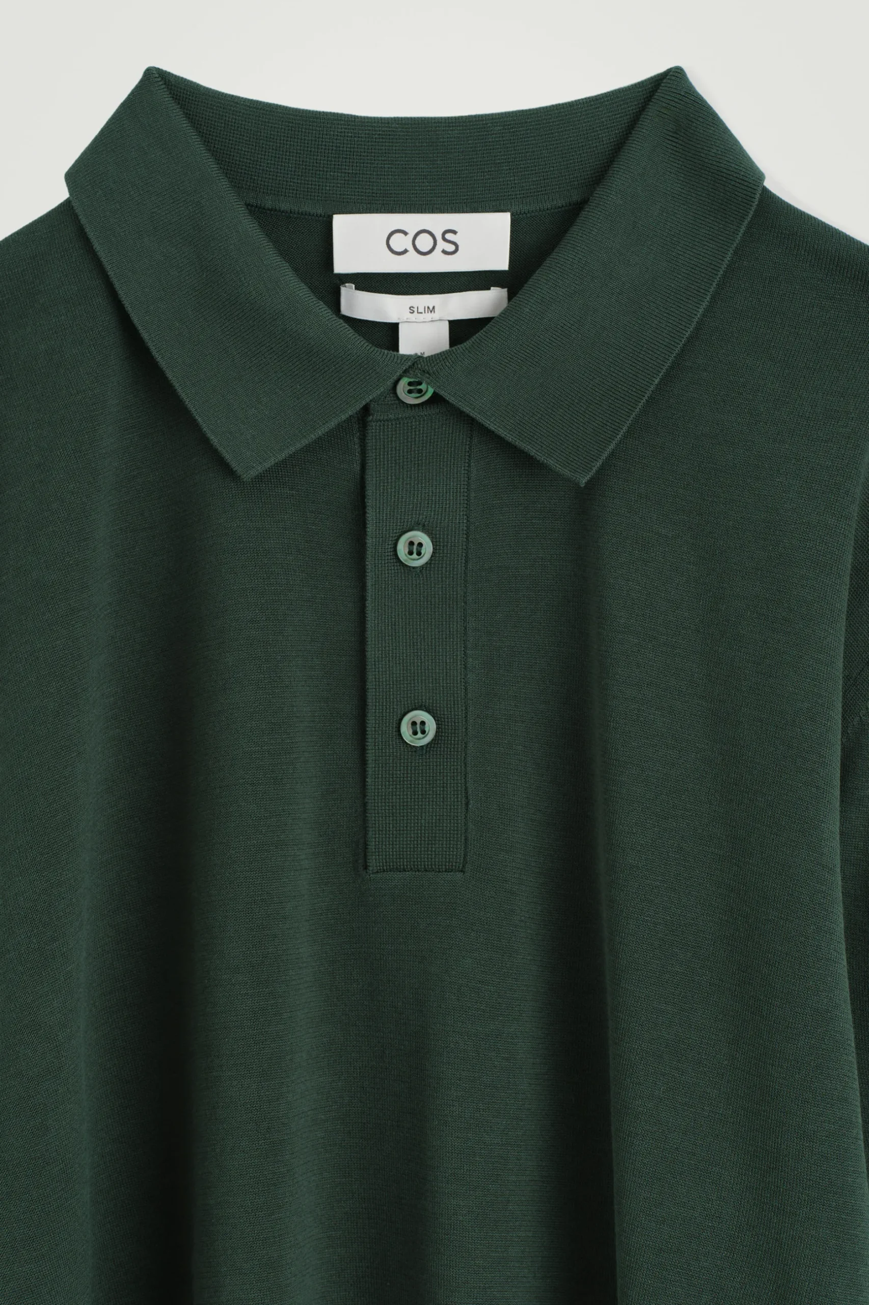 Outlet COS JEDWABNO-BAWEŁNIANA KOSZULKA POLO Ciemnozielony