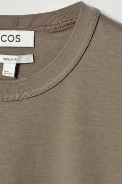 Hot COS KLASYCZNY T-SHIRT Z BAWEŁNY MERCERYZOWANEJ Ciemnybrązowoszary