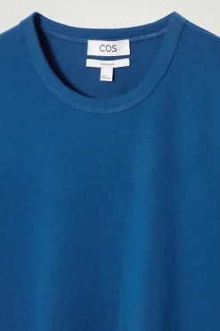 Discount COS KLASYCZNY T-SHIRT ZE SZCZOTKOWANEJ BAWEŁNY Niebieski