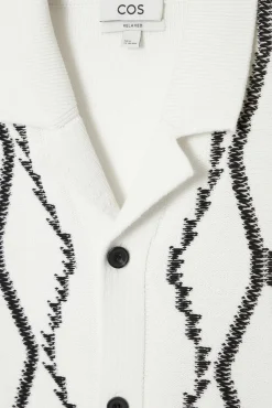 Online COS KOSZULA W ABSTRAKCYJNY WZÓR W ROMBY – RELAXED FIT Biały