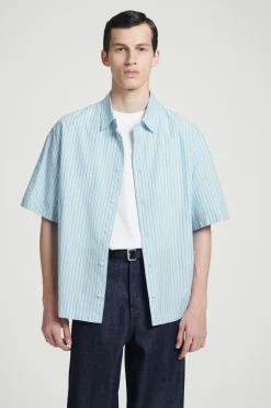 New COS KOSZULA W PASKI Z KRÓTKIM RĘKAWEM – RELAXED FIT