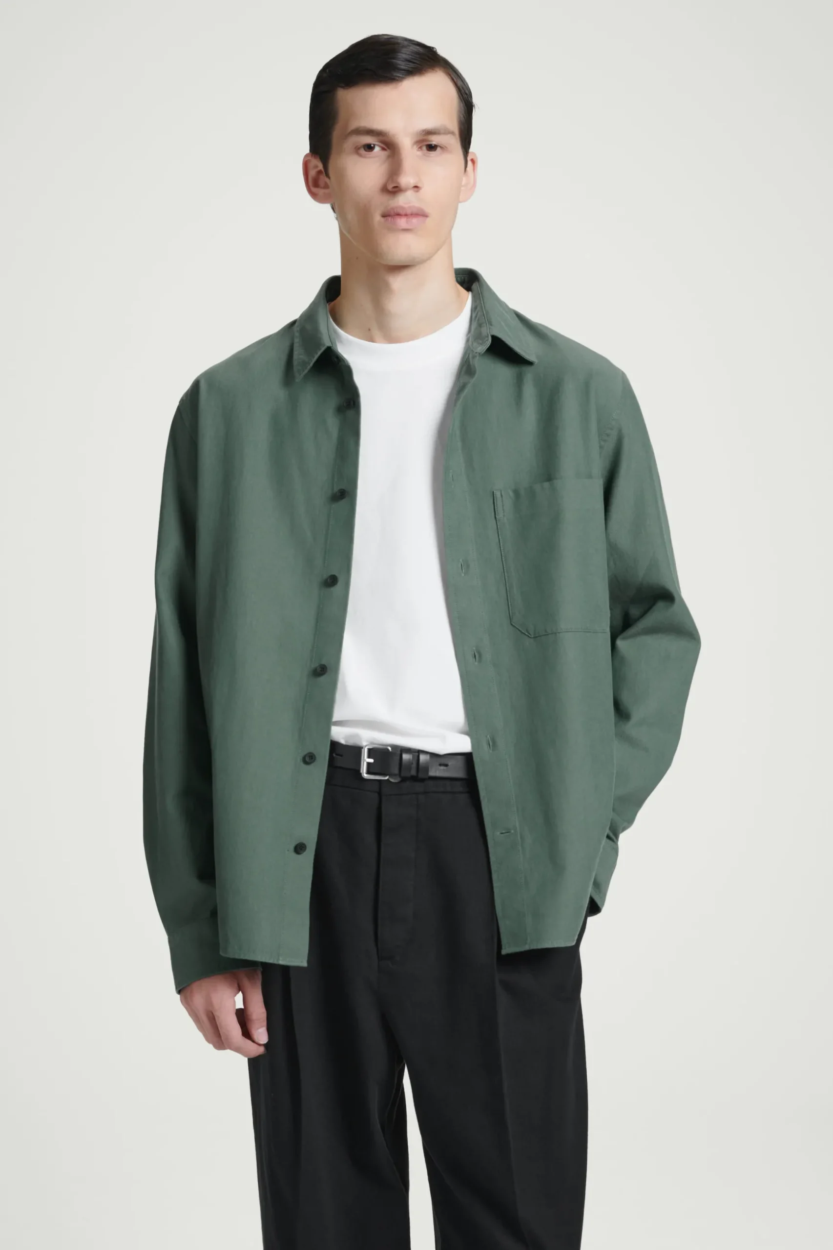 Sale COS KOSZULA Z DIAGONALU – RELAXED FIT Szałwiowazieleń
