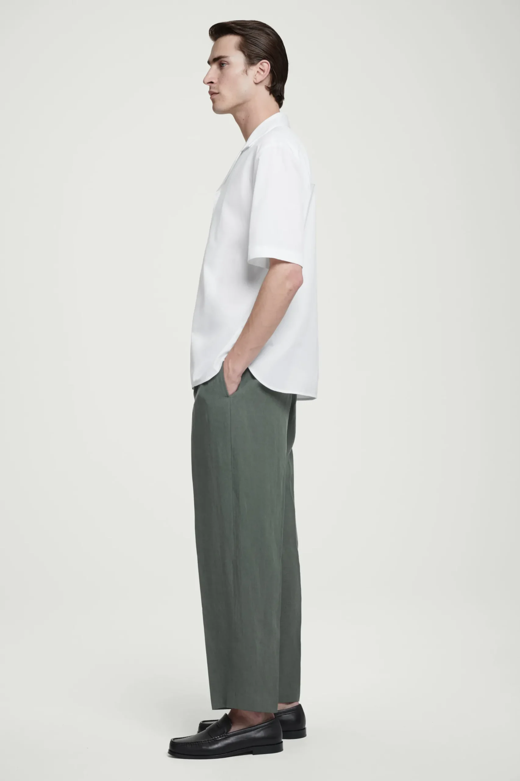 New COS KOSZULA Z MIESZANKI Z JEDWABIEM – RELAXED FIT Złamanybiały