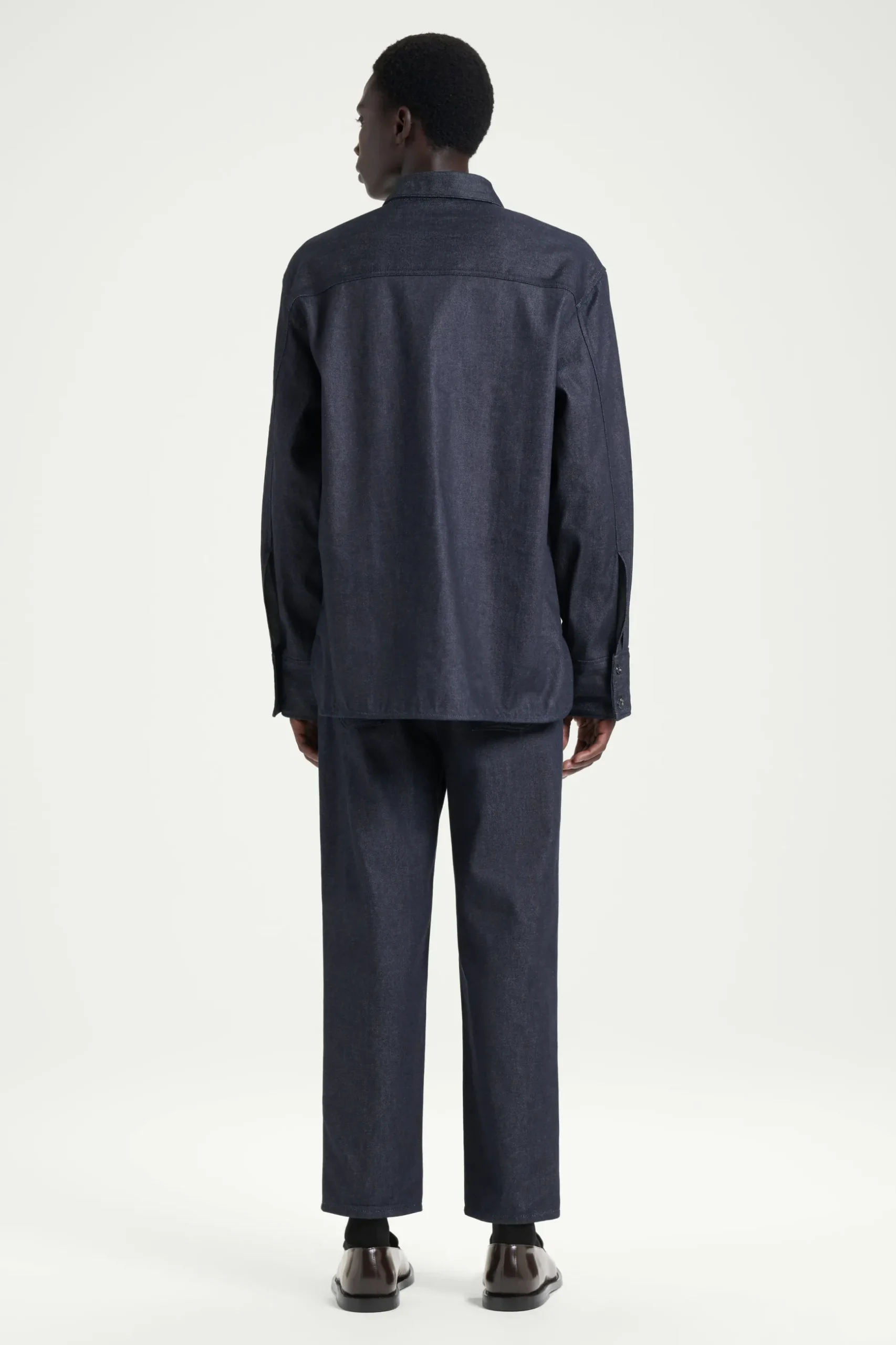 Clearance COS KOSZULA Z SUROWEGO DENIMU Indygo