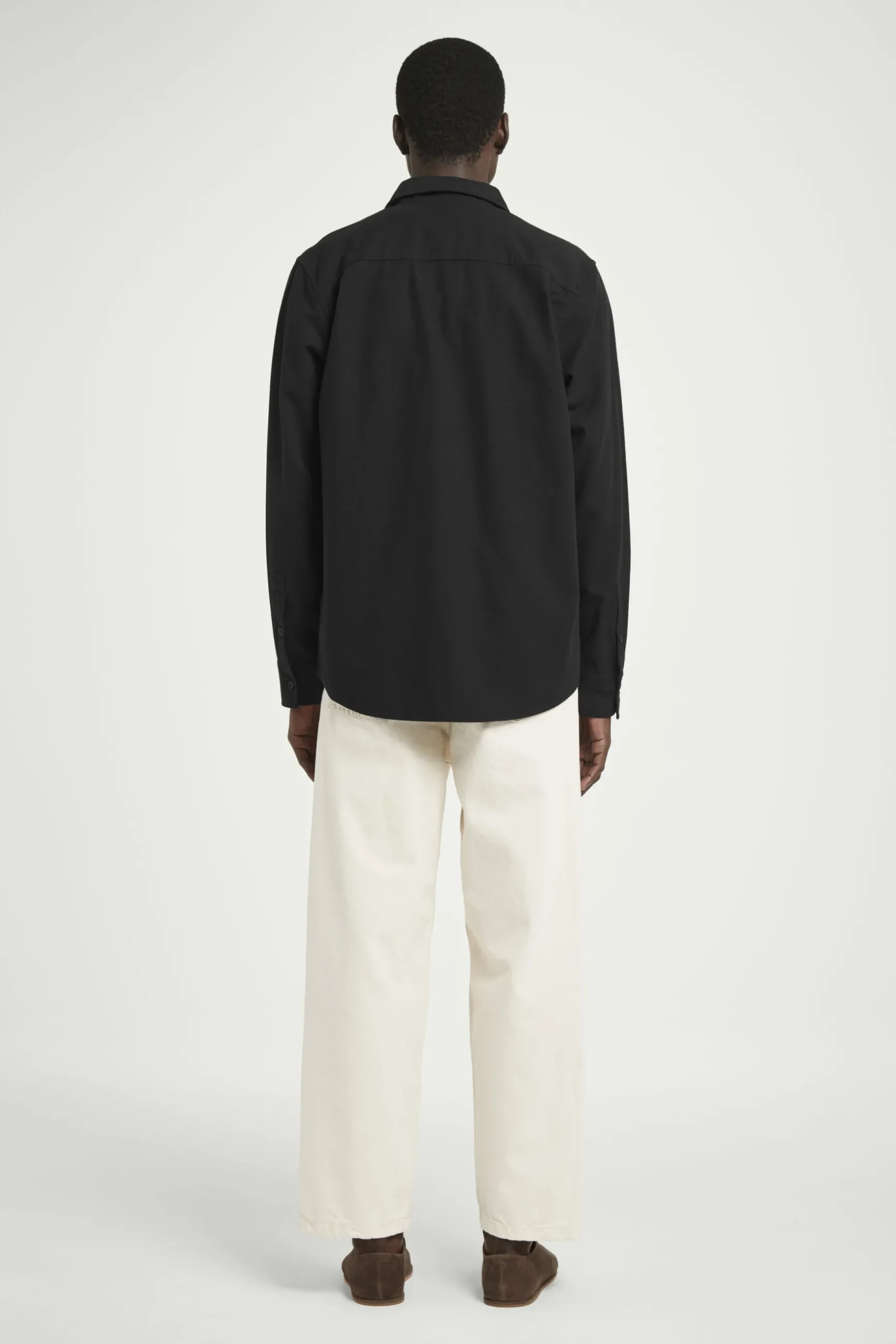 Best COS KOSZULA ZE SZCZOTKOWANEGO MATERIAŁU – RELAXED FIT Czarny