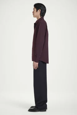 New COS KOSZULA ZE SZCZOTKOWANEGO MATERIAŁU – RELAXED FIT Burgundowy