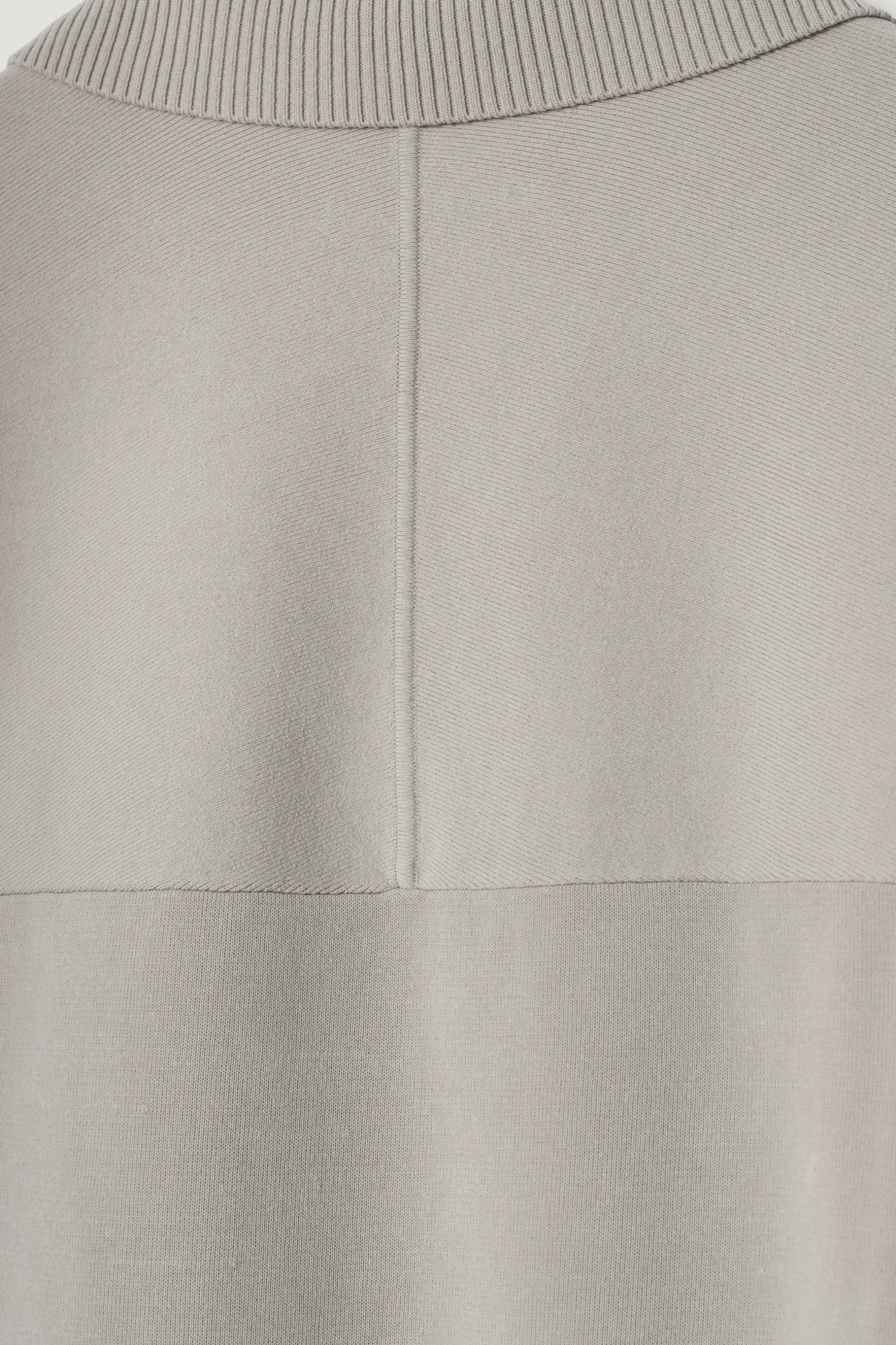Clearance COS KOSZULKA POLO Z DWUSTRONNEJ DZIANINY Brązowoszary