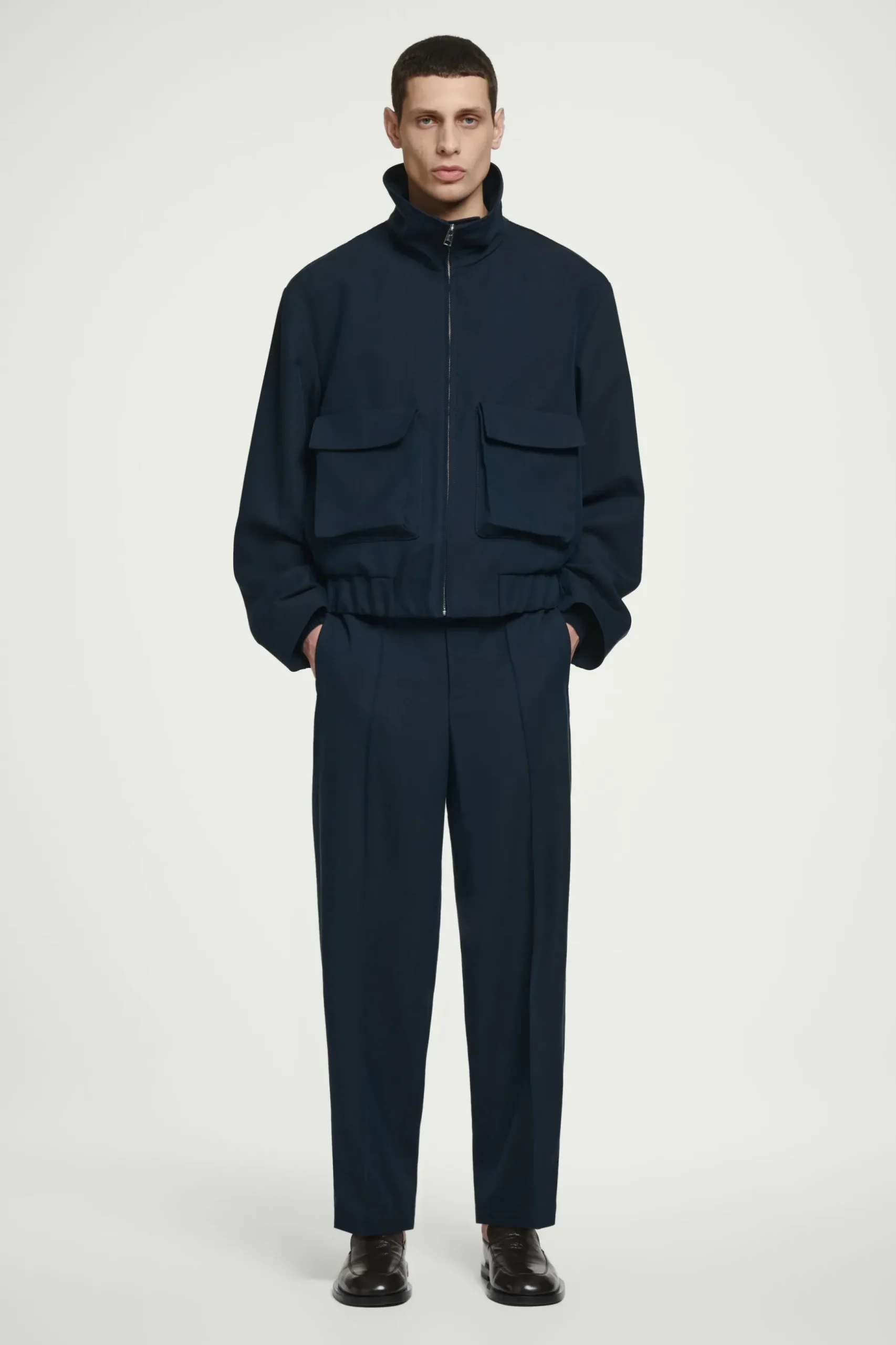 Discount COS KURTKA BOMBERKA W STYLU UTYLITARNYM Granatowy