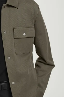 Fashion COS KURTKA KOSZULOWA Z BAWEŁNY O SPLOCIE SKOŚNYM Ciemnykhaki