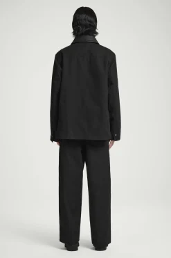 Fashion COS KURTKA POLOWA ZE SKÓRZANYM KOŁNIERZYKIEM Czarny