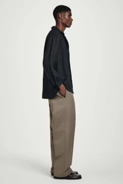 Outlet COS LNIANA KOSZULA Z DŁUGIM RĘKAWEM – RELAXED FIT Granatowy
