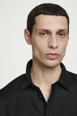 Fashion COS LNIANA KOSZULA Z DŁUGIM RĘKAWEM – RELAXED FIT Czarny