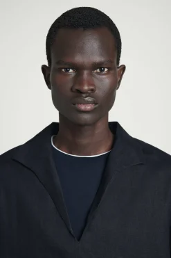 Fashion COS LNIANA KOSZULA Z OTWARTYM KOŁNIERZYKIEM Granatowy