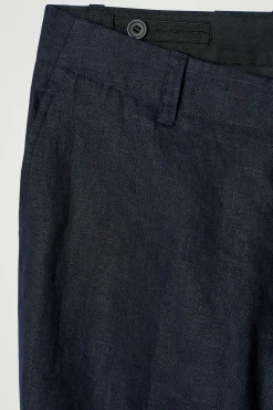Outlet COS LNIANE SPODNIE ZE ZWĘŻANYMI NOGAWKAMI Granatowy