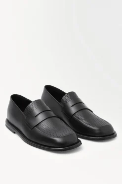 Hot COS LOAFERSY Z PERFOROWANEJ SKÓRY Czarny