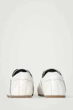 Hot COS MINIMALISTYCZNE BUTY SPORTOWE ZE SKÓRY Kredowy