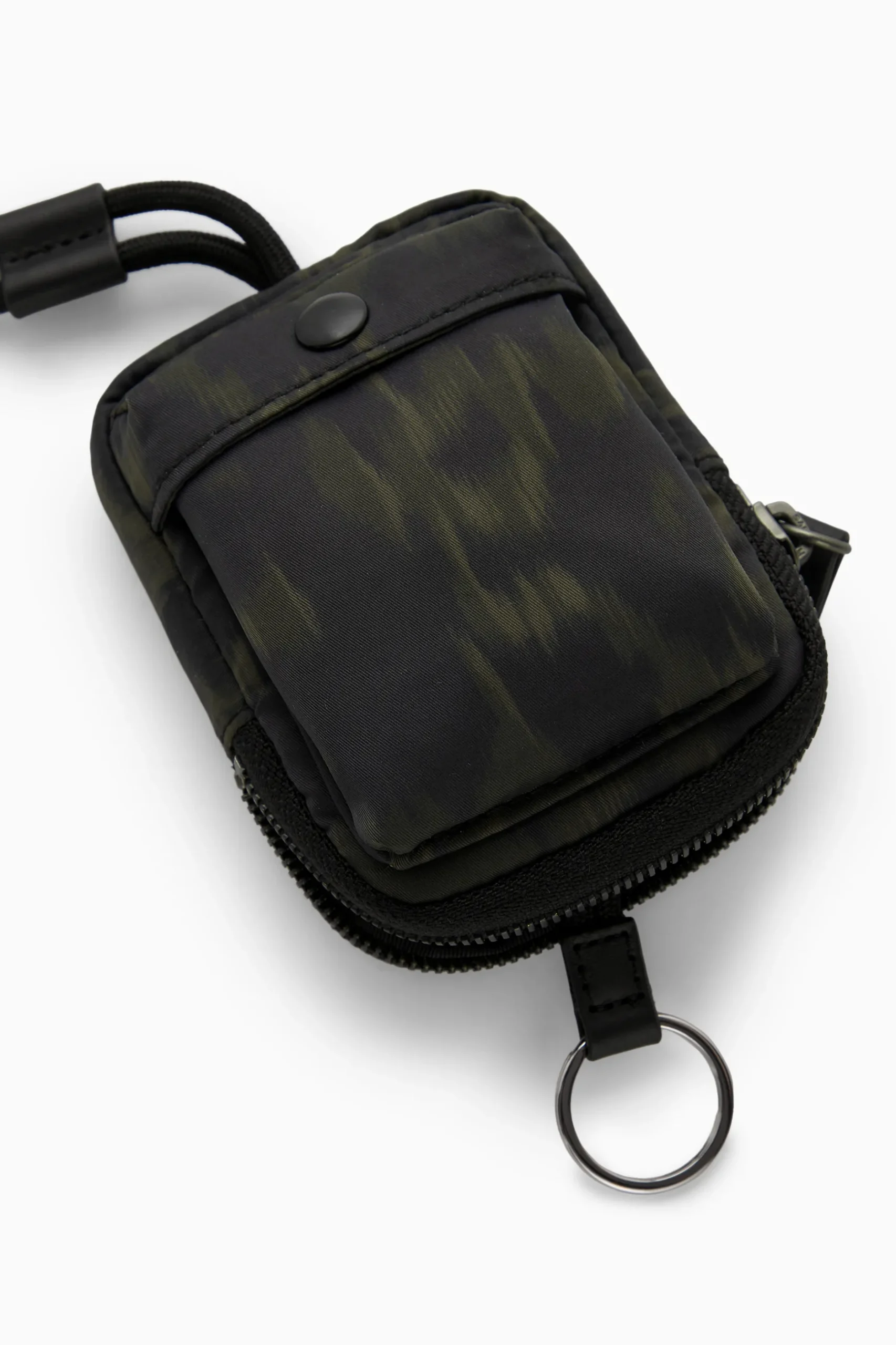 Clearance COS NYLONOWA MINI SASZETKA CROSSBODY W ZWIERZĘCY WZÓR