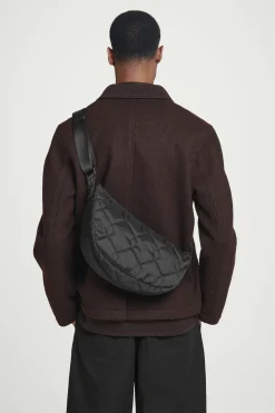 Online COS NYLONOWA PIKOWANA TORBA TYPU CROSSBODY Czarny